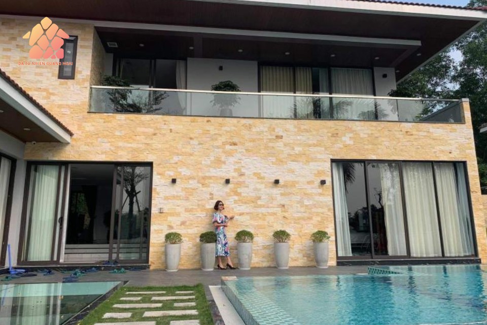 Đá bóc trang trí mặt tiền