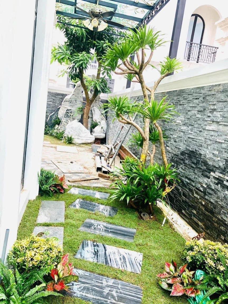 Mẫu đá ghép đen -Góp phần cho sân vườn thiên nhiên xinh đẹp