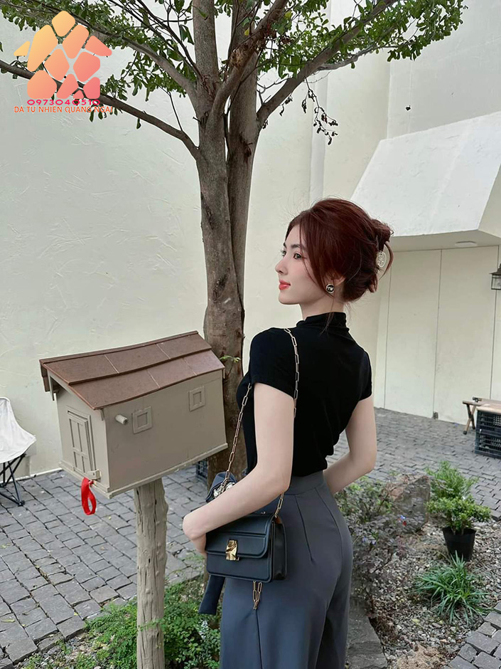 Đá lát sân Đá lát sân